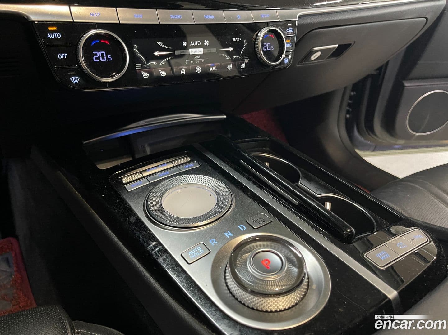 Main__Slider__Photo:G80 Genesis 2021.7-10