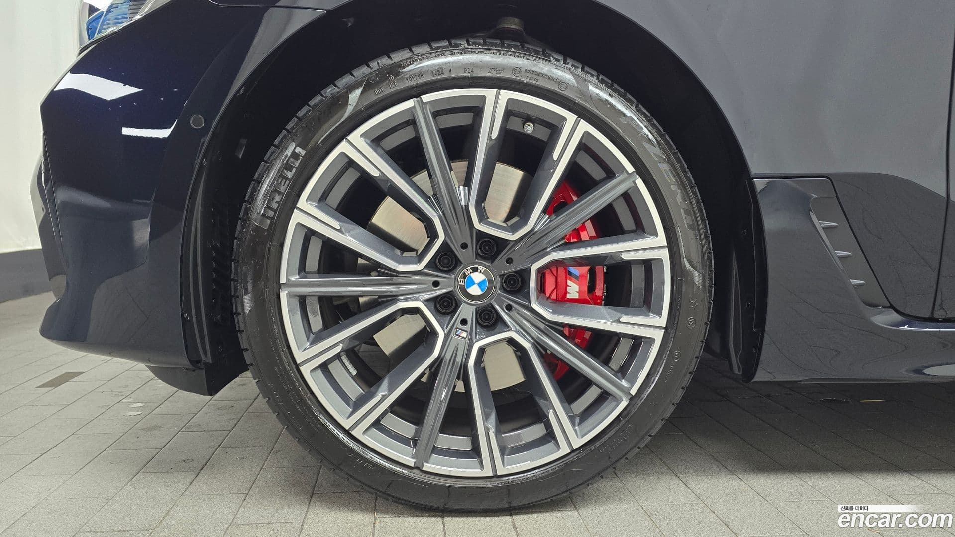 Main__Slider__Photo:Gran Turismo BMW 2024.10-4