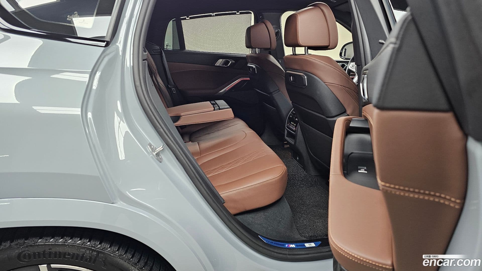 Main__Slider__Photo:X6 BMW 2023.11-11