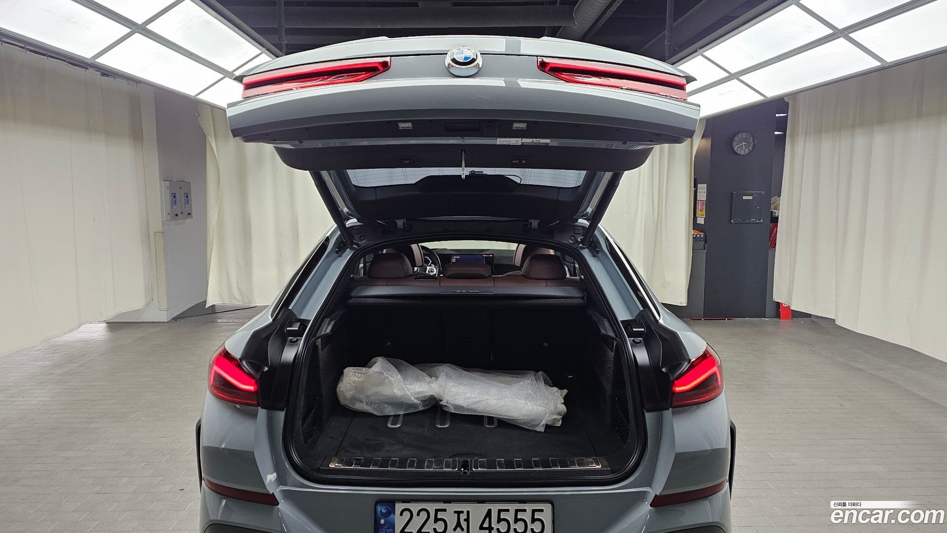 Main__Slider__Photo:X6 BMW 2023.11-19