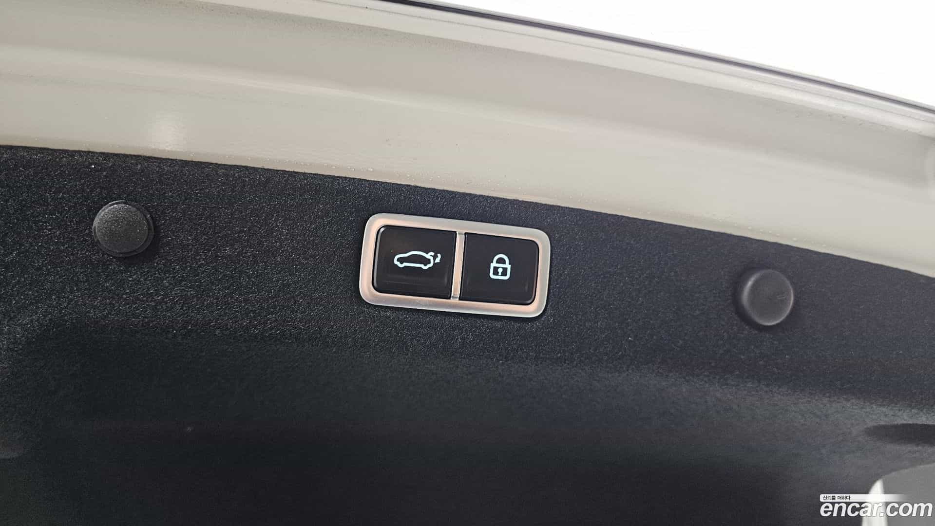 Grandeur Hyundai 2024.0-OPTION-023