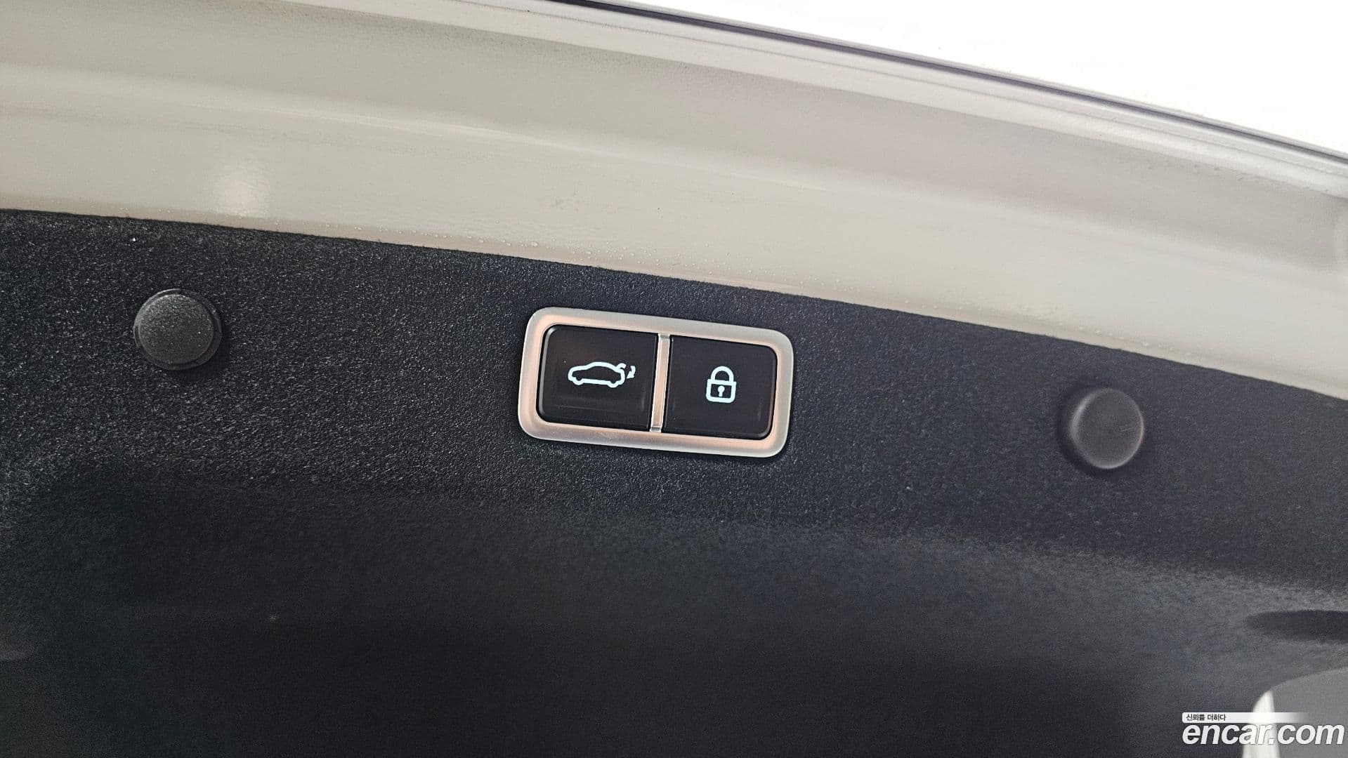 Main__Slider__Photo:Grandeur Hyundai 2024.0-18