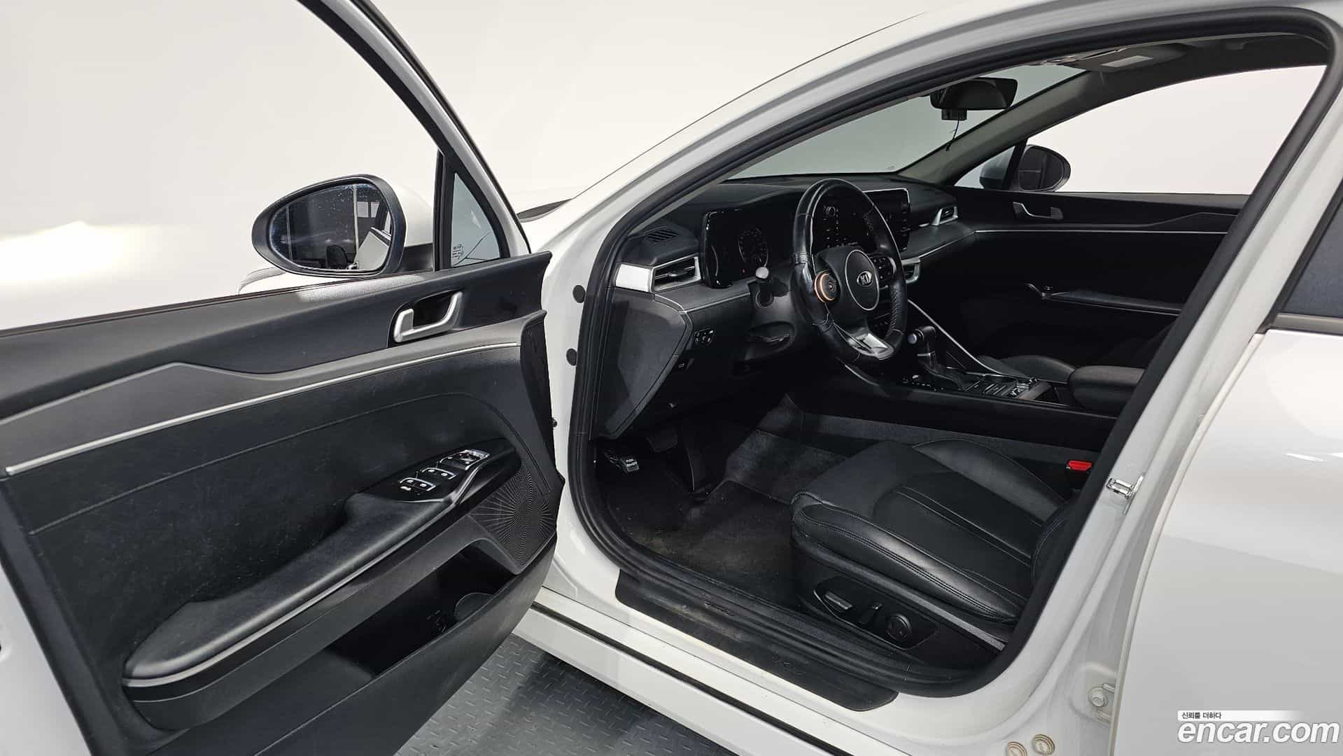 K5 Kia 2021.0-INNER-010