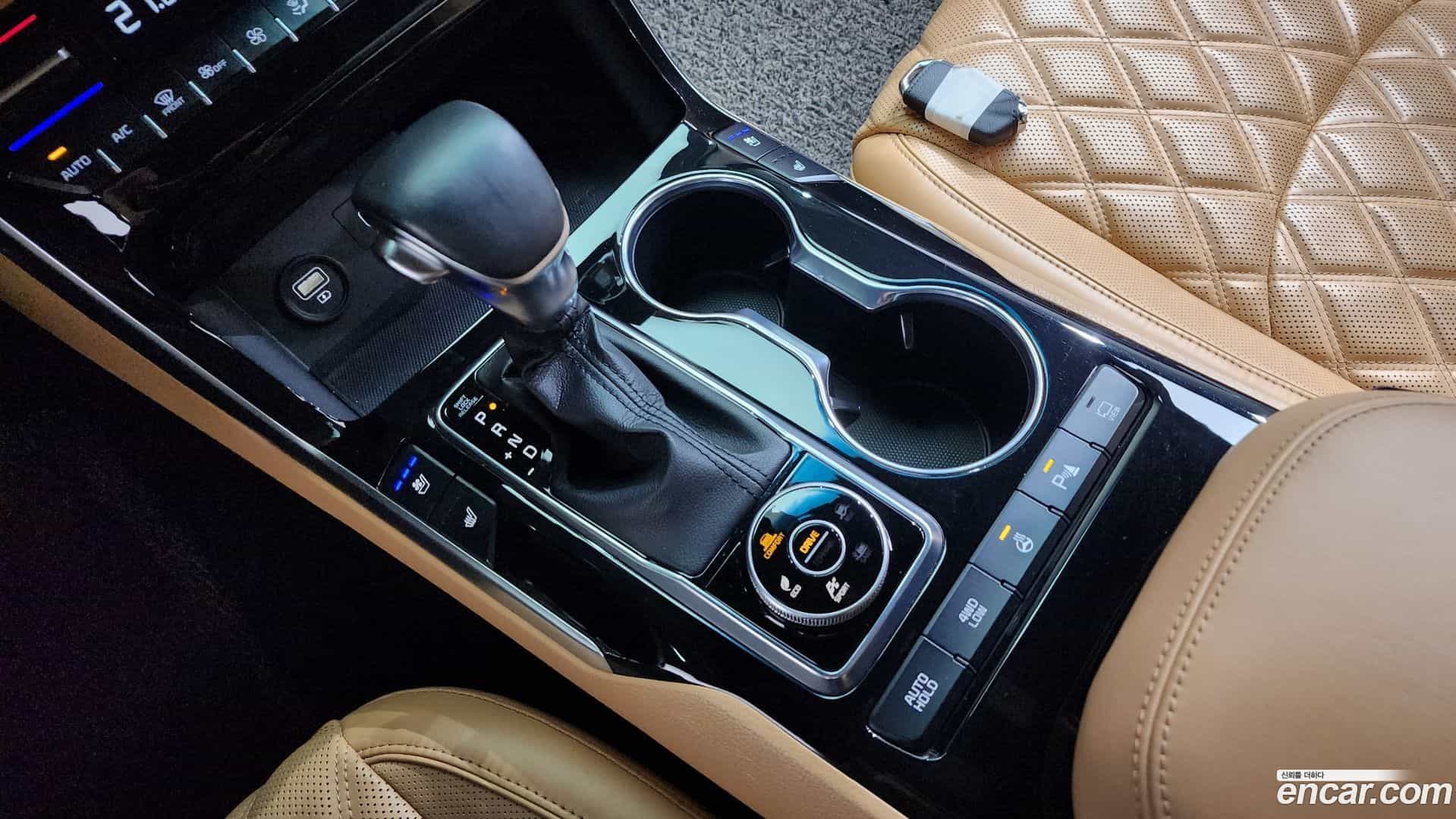 Mohave Kia 2020.2-INNER-009