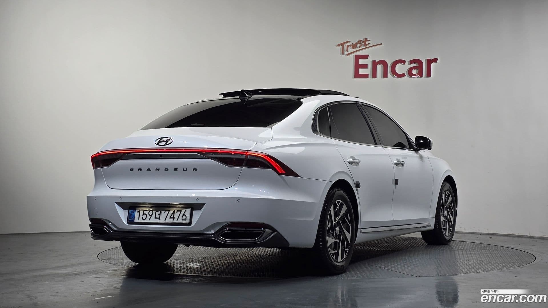 Main__Slider__Photo:Grandeur Hyundai 2020.7-1