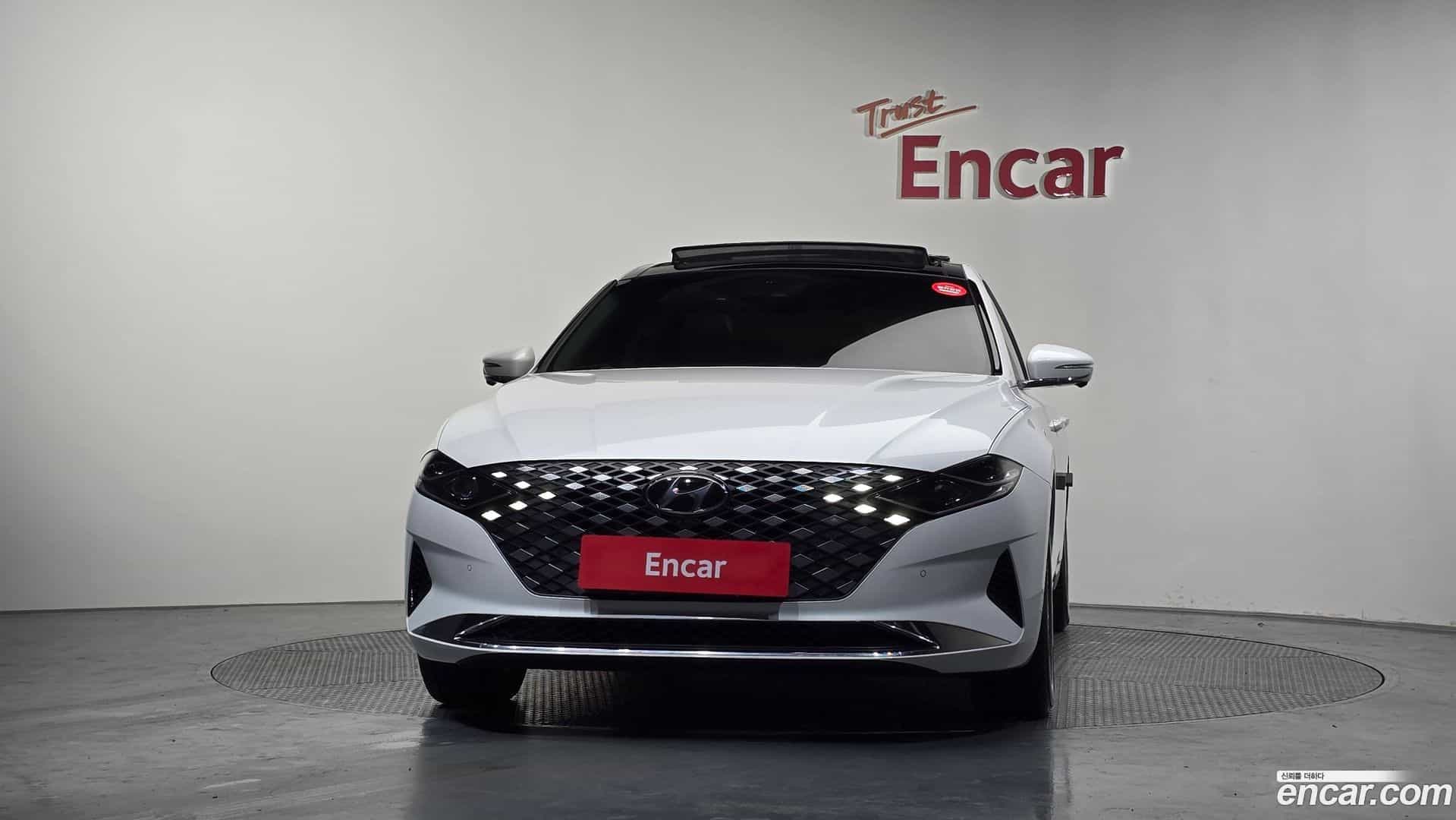 Grandeur Hyundai 2020.7-OUTER-003