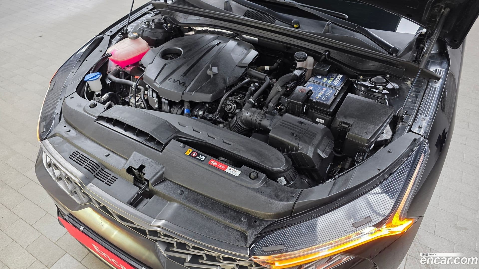 Main__Slider__Photo:K5 Kia 2021.2-5