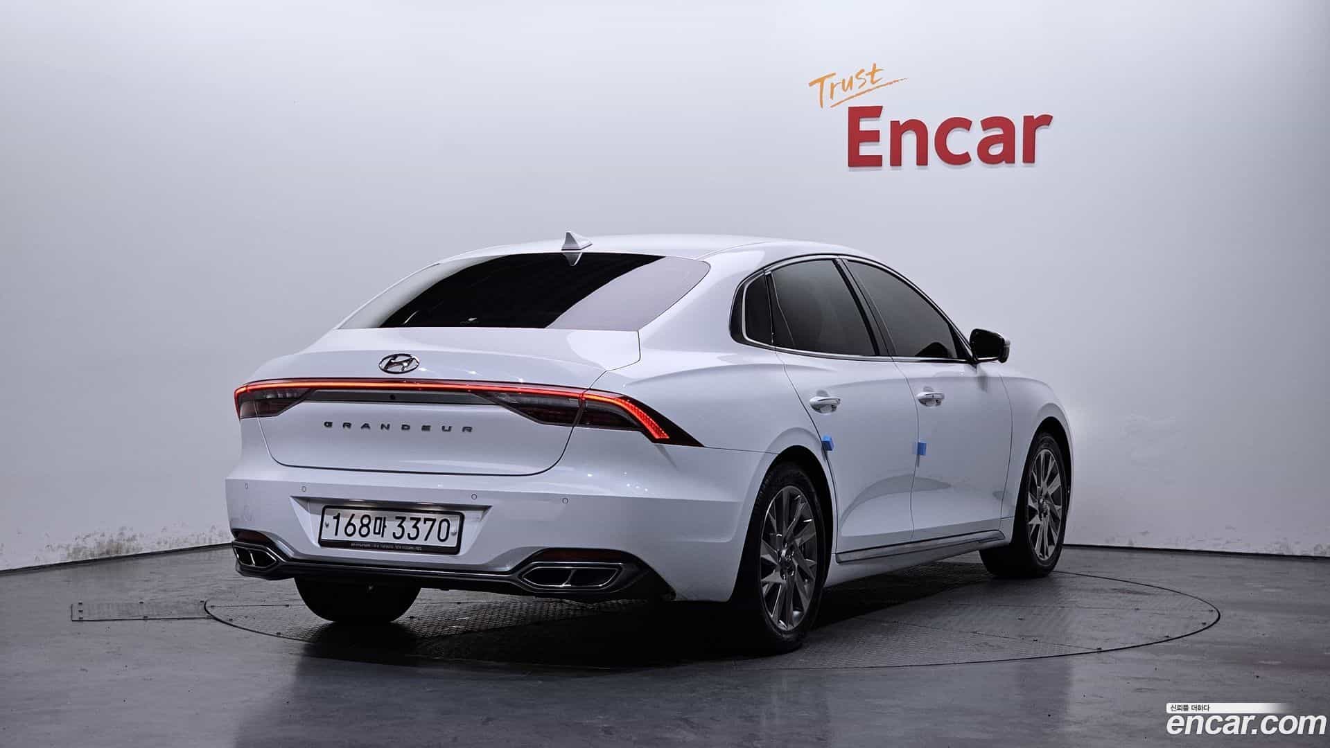 Grandeur Hyundai 2019.11-OUTER-002