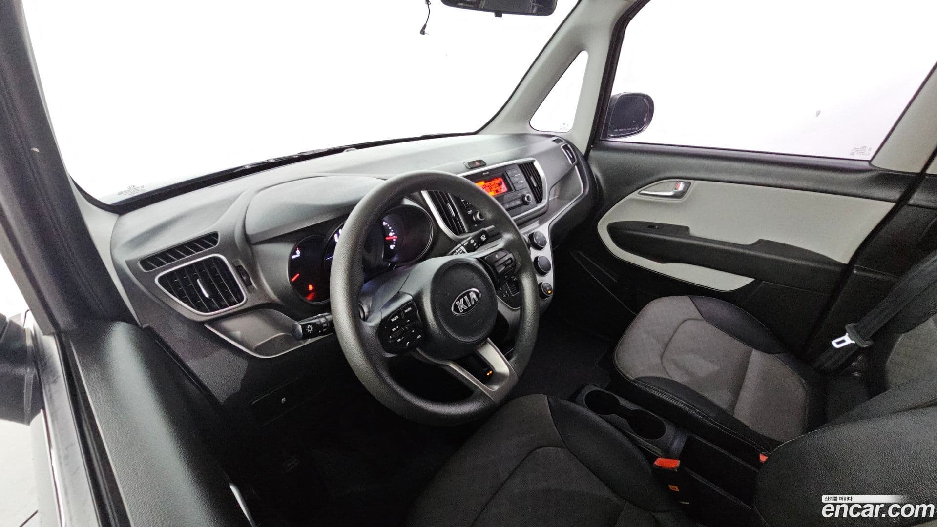 Main__Slider__Photo:RAY Kia 2020.11-6