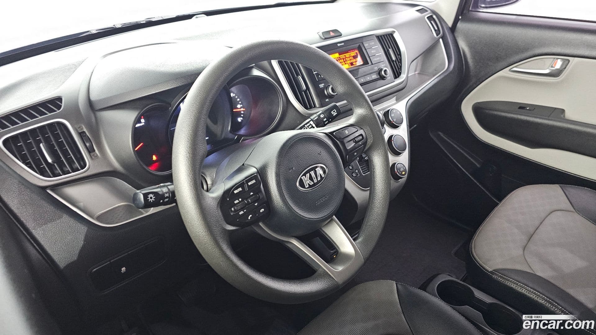 Main__Slider__Photo:RAY Kia 2020.11-12