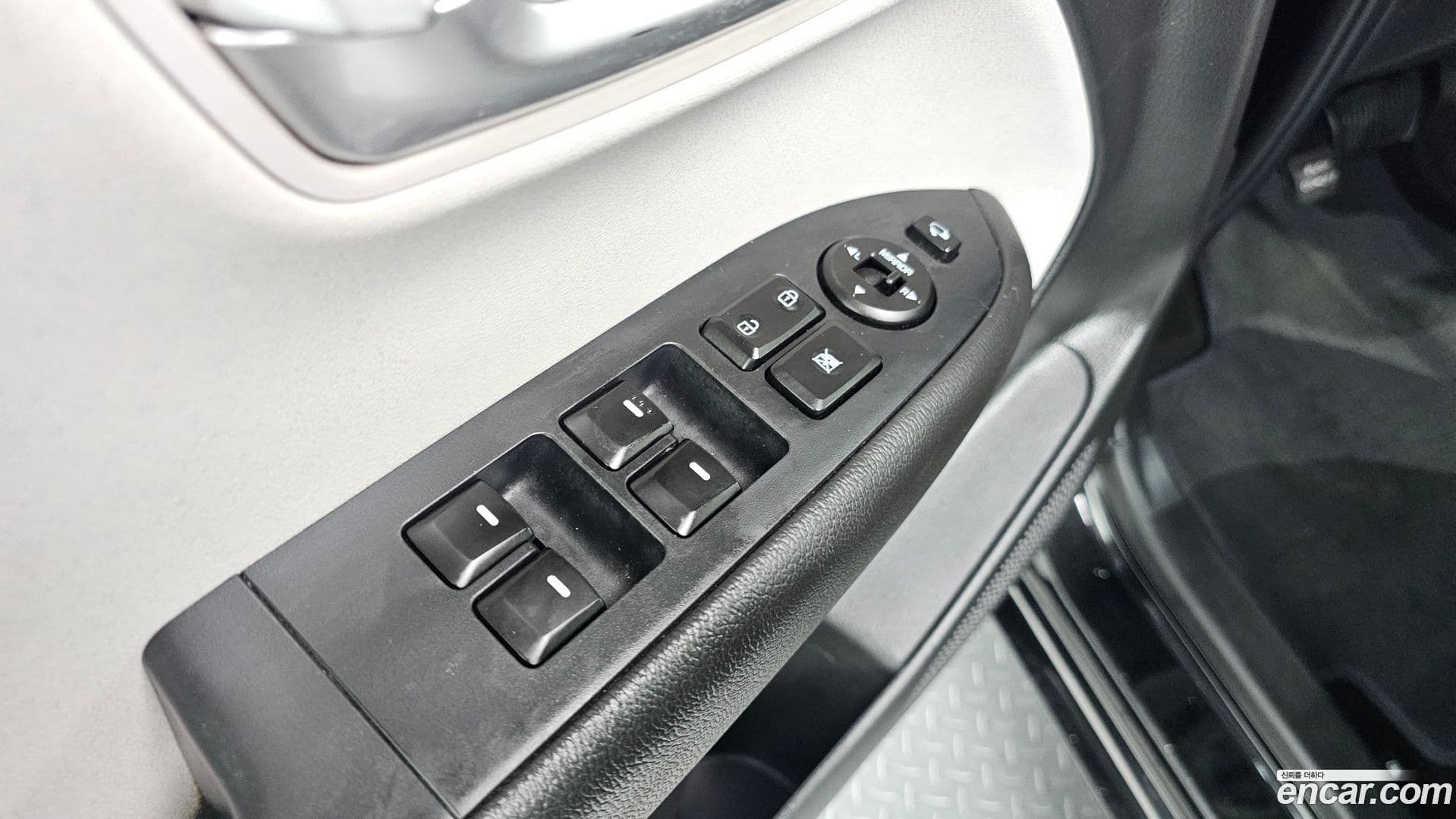 Main__Slider__Photo:RAY Kia 2020.11-14