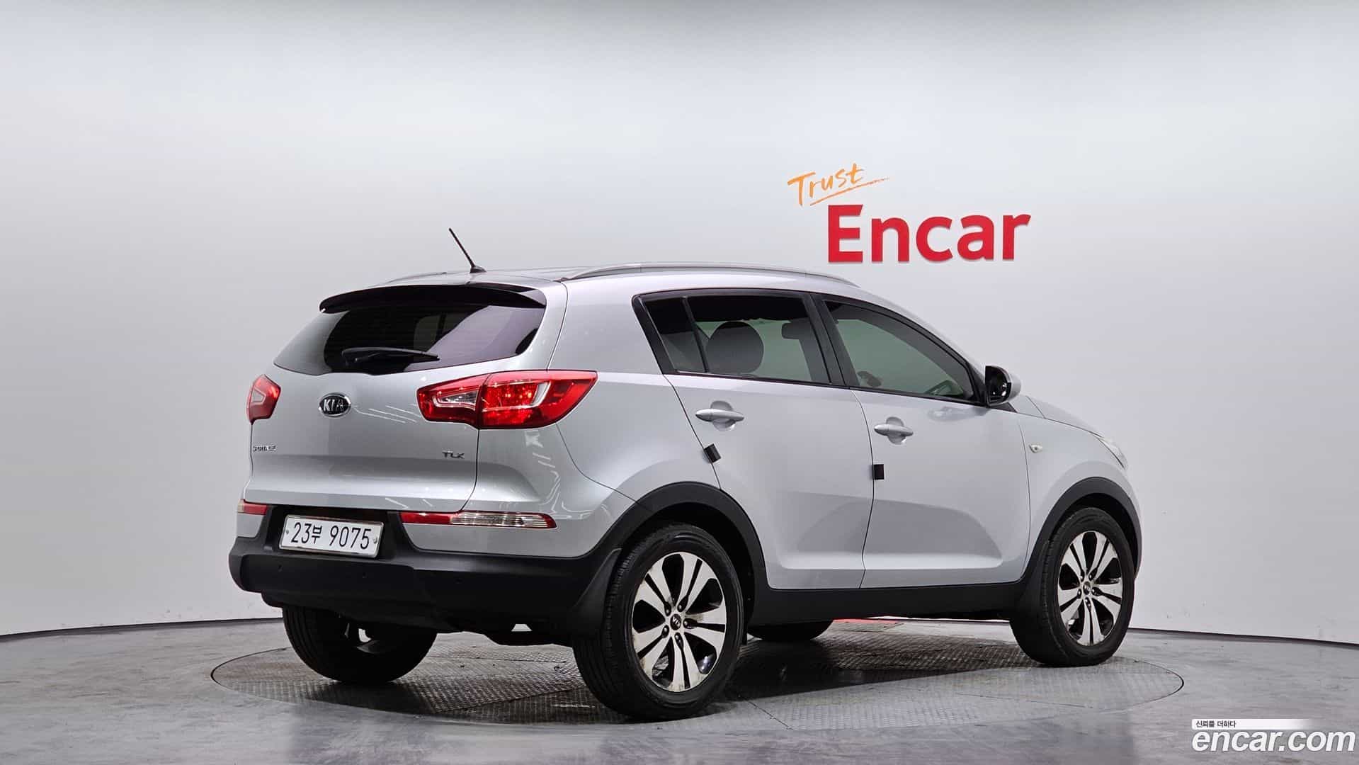 Sportage Kia 2011.0-OUTER-002