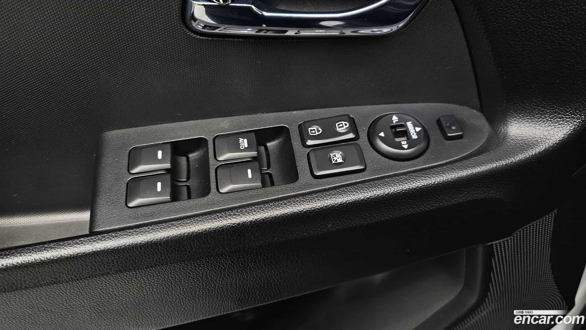 Sportage Kia 2011.0-OPTION-021