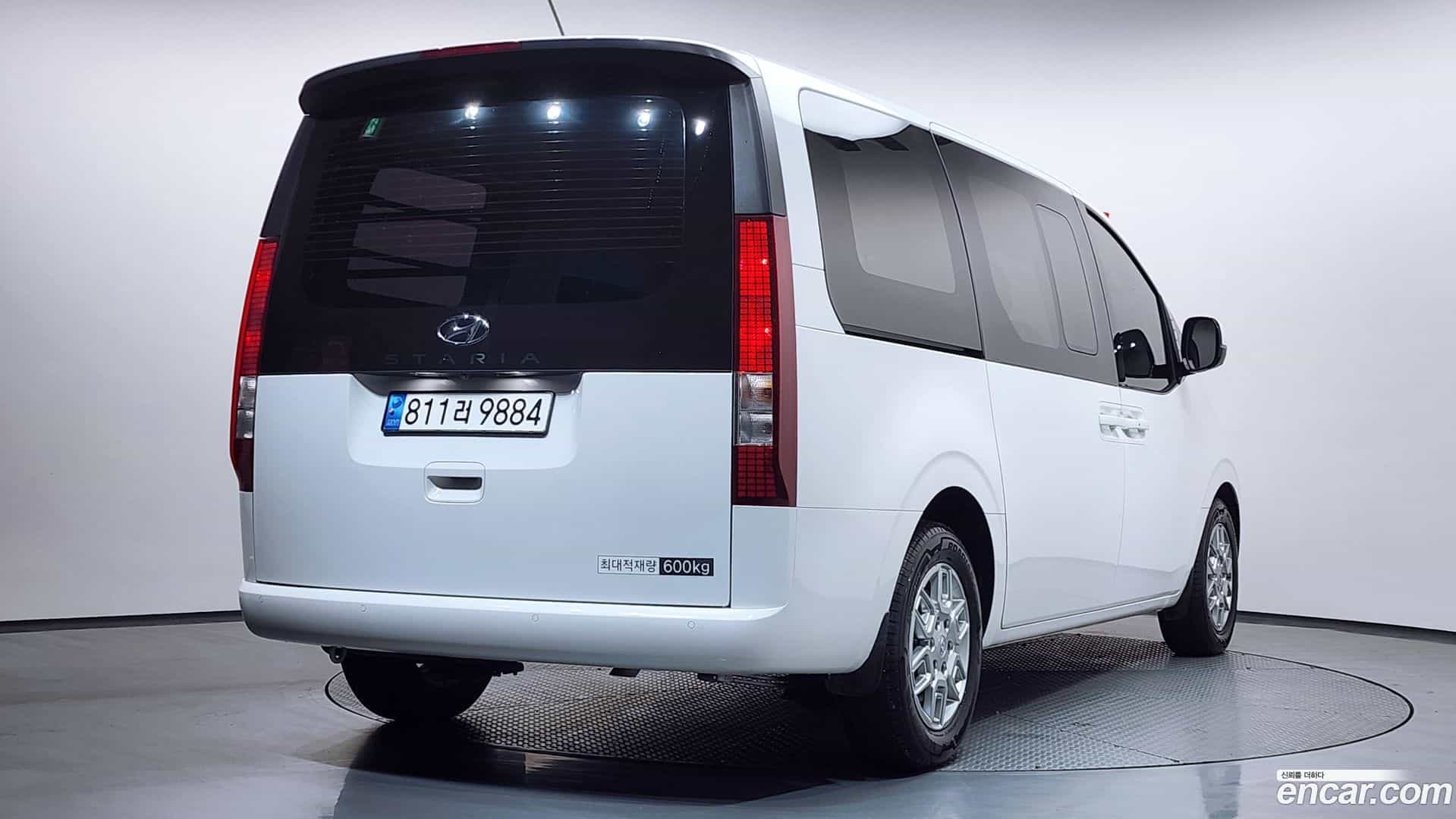 Staria Hyundai 2023.3-OUTER-002