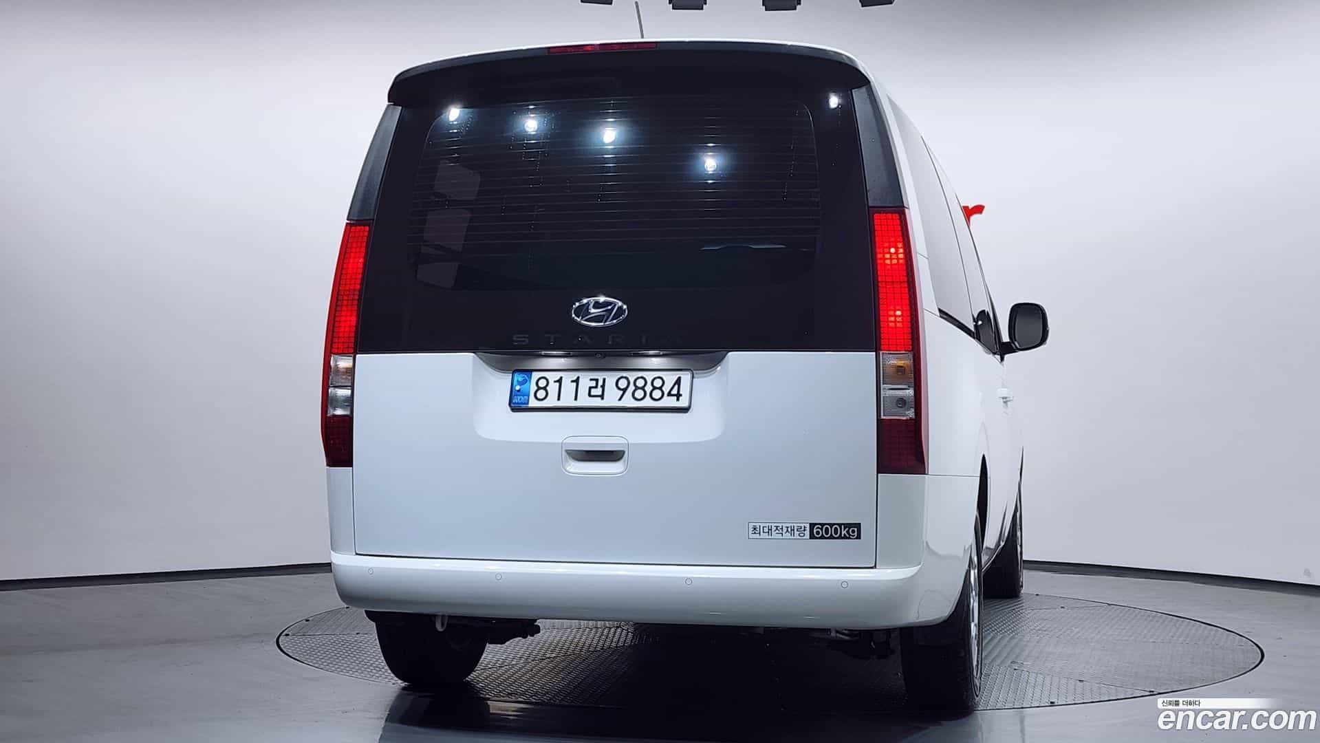 Staria Hyundai 2023.3-OUTER-004