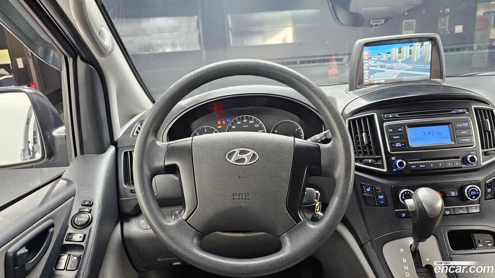 Starex Hyundai 2015.9-OPTION-017