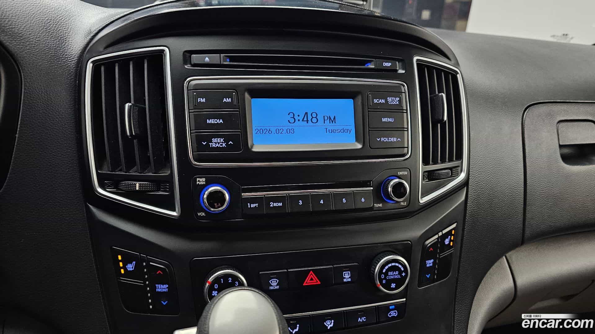 Starex Hyundai 2015.9-OPTION-020