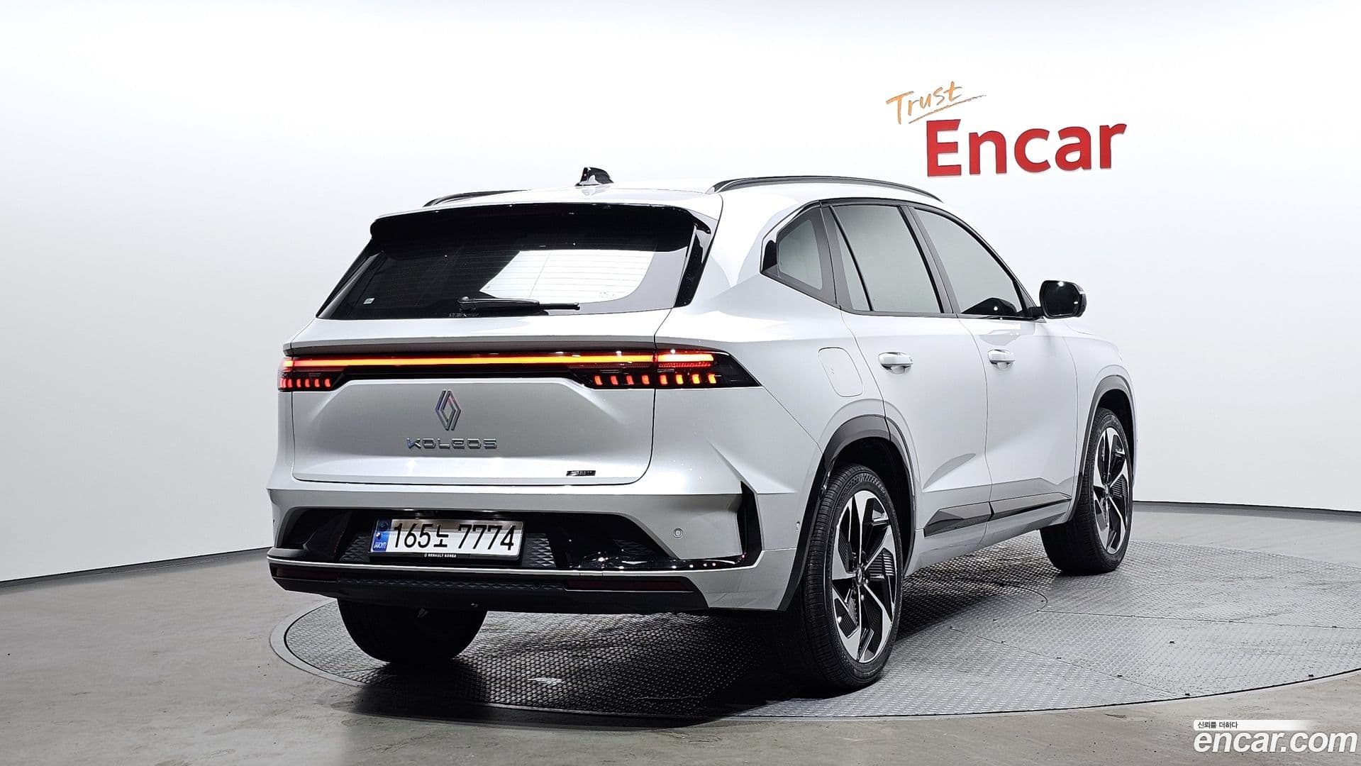 Main__Slider__Photo:Grand Koleos Renault-KoreaSamsung 2024.11-1