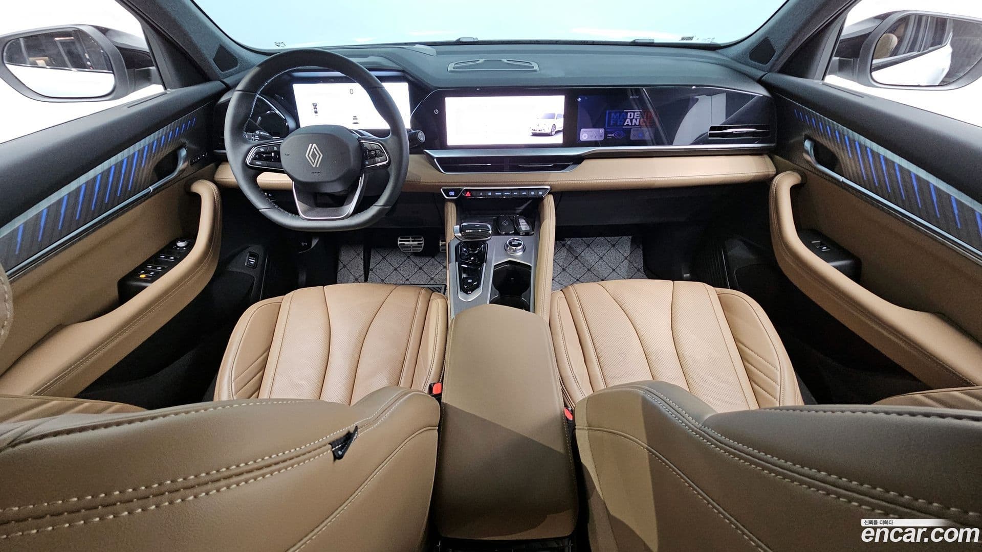 Main__Slider__Photo:Grand Koleos Renault-KoreaSamsung 2024.11-6