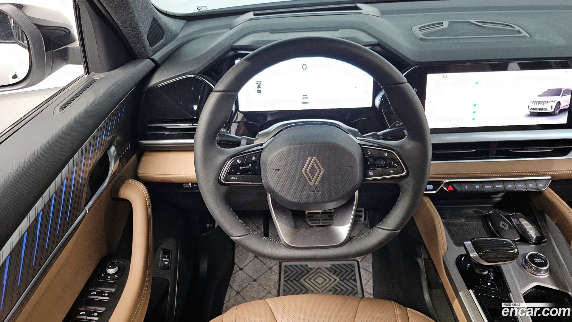 Main__Slider__Photo:Grand Koleos Renault-KoreaSamsung 2024.11-12