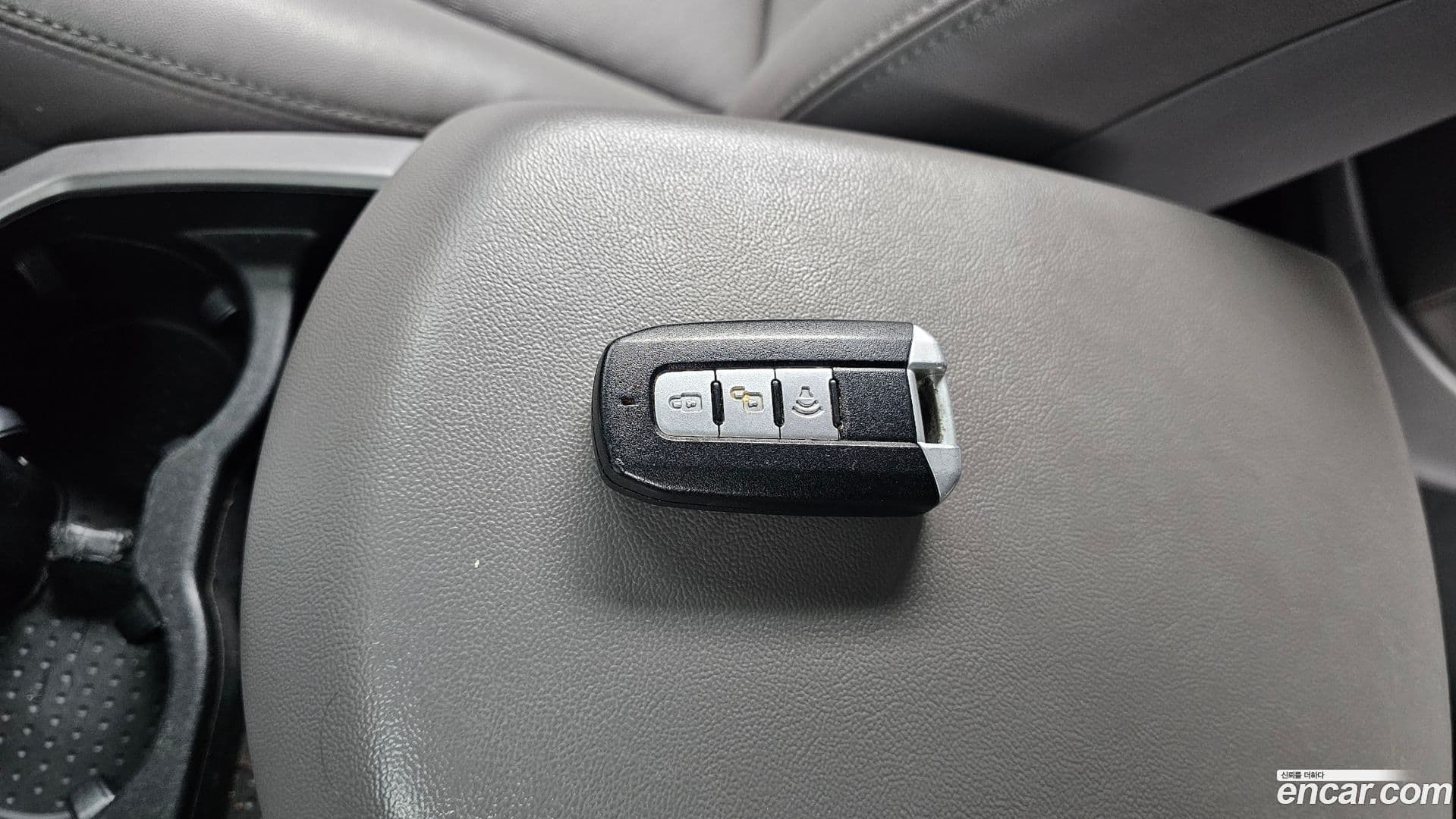 Main__Slider__Photo:KORANDO KG_Mobility_Ssangyong 2016.1-18