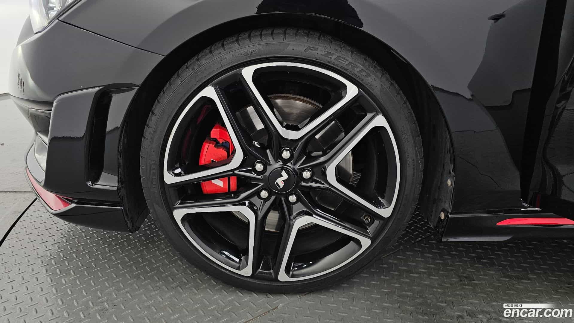 Veloster Hyundai 2019.0-OUTER-005