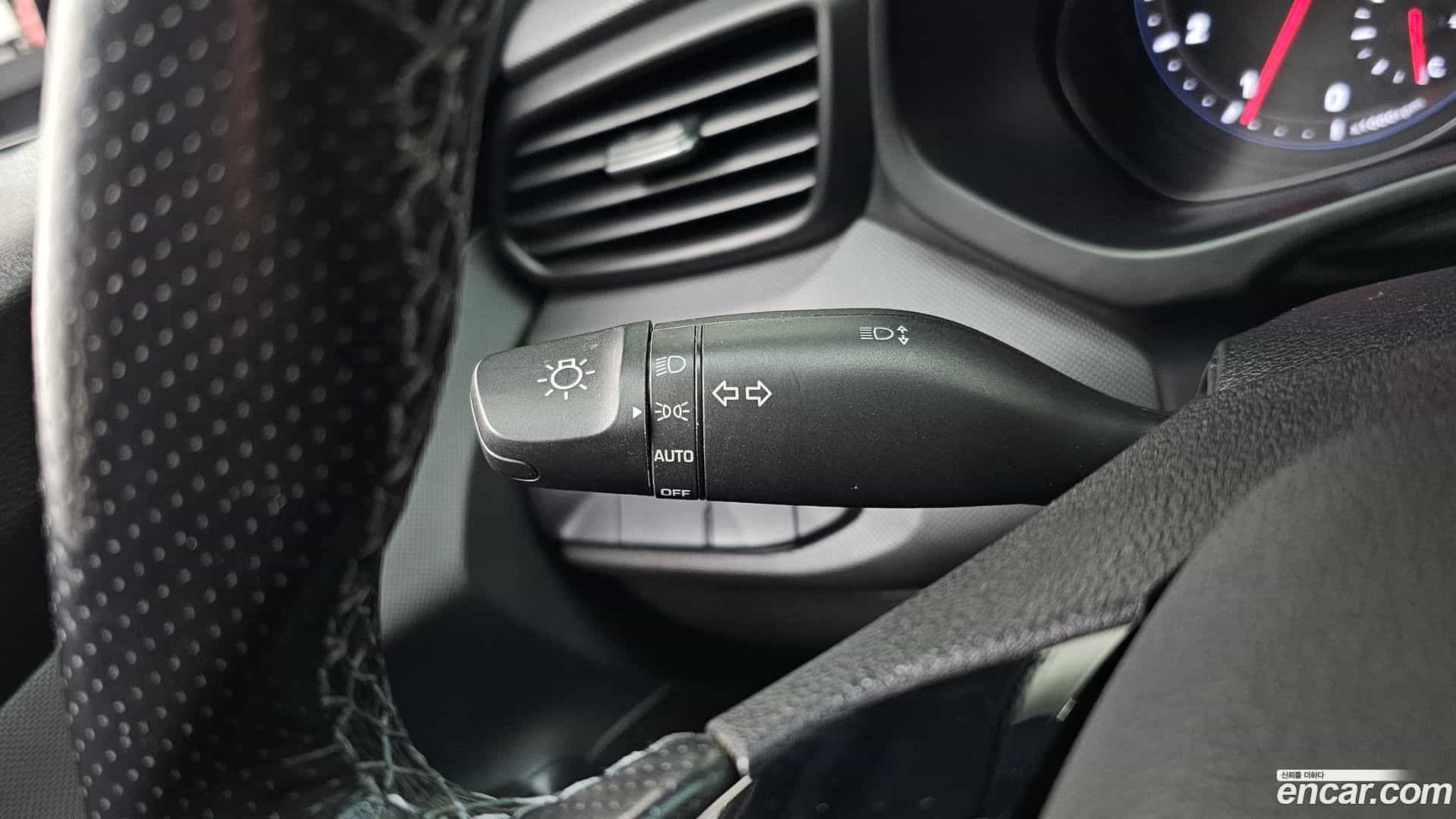 Veloster Hyundai 2019.0-OPTION-022