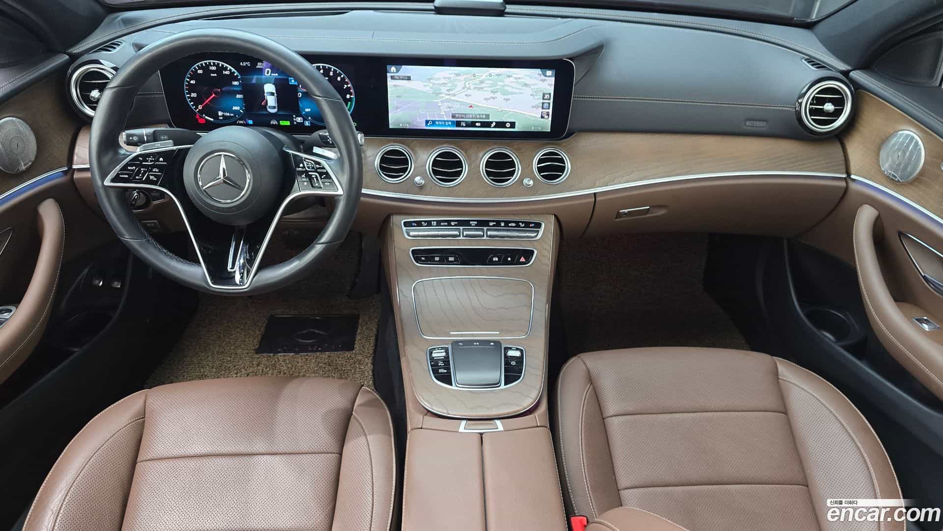 E-Class Mercedes-Benz 2021.2-INNER-007