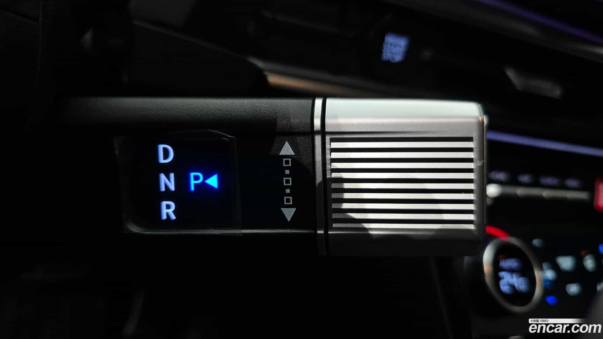 Santafe Hyundai 2023.11-INNER-009