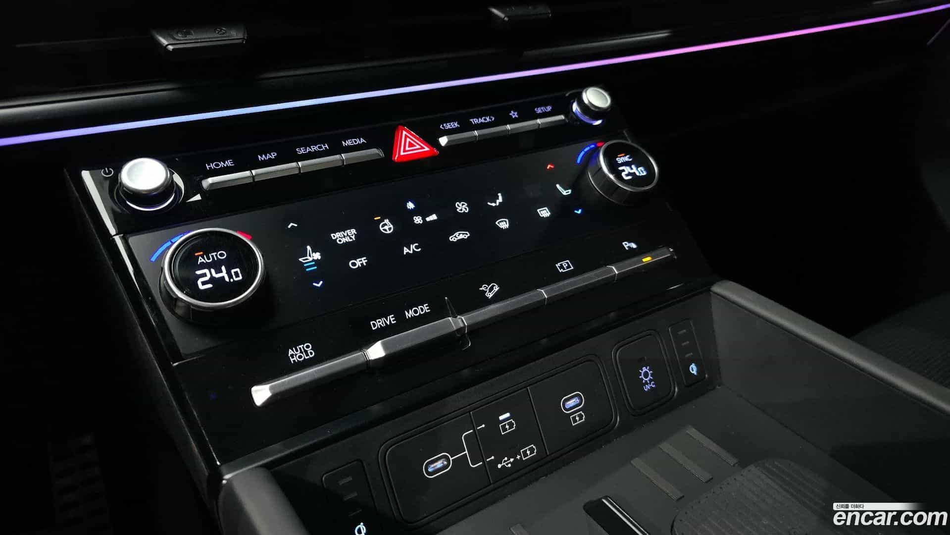 Santafe Hyundai 2023.11-OPTION-020