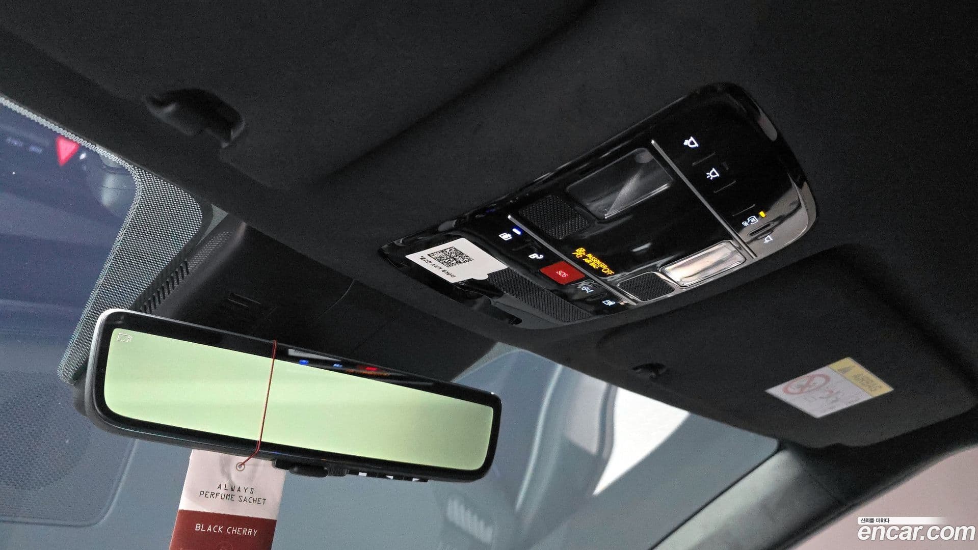 Main__Slider__Photo:Santafe Hyundai 2023.11-18