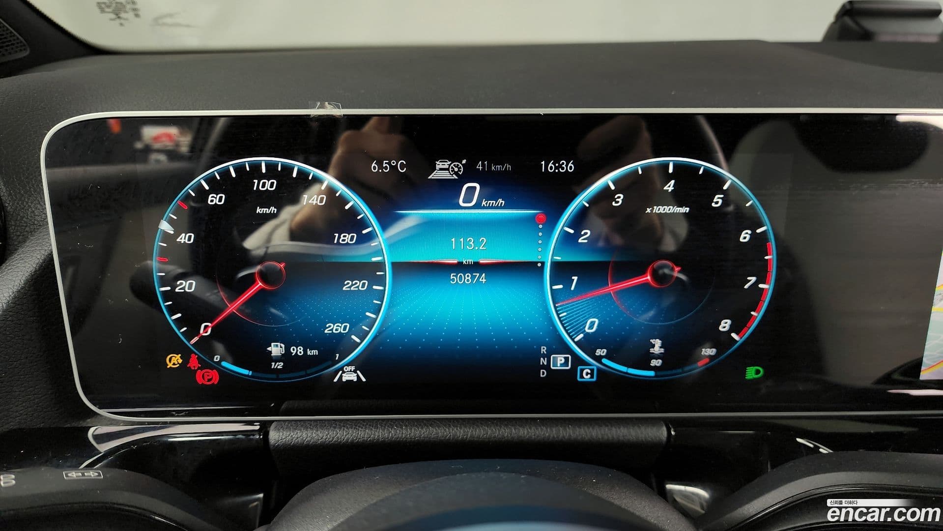 Main__Slider__Photo:GLA-Class Mercedes-Benz 2020.10-7