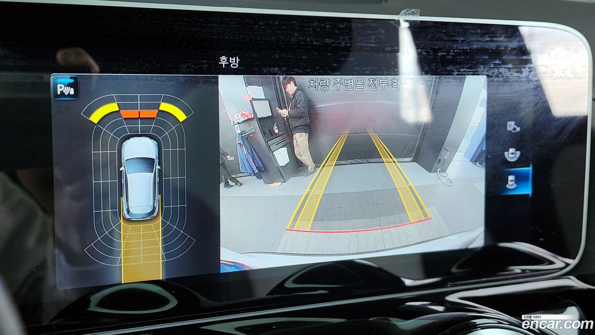 Main__Slider__Photo:GLA-Class Mercedes-Benz 2020.10-14