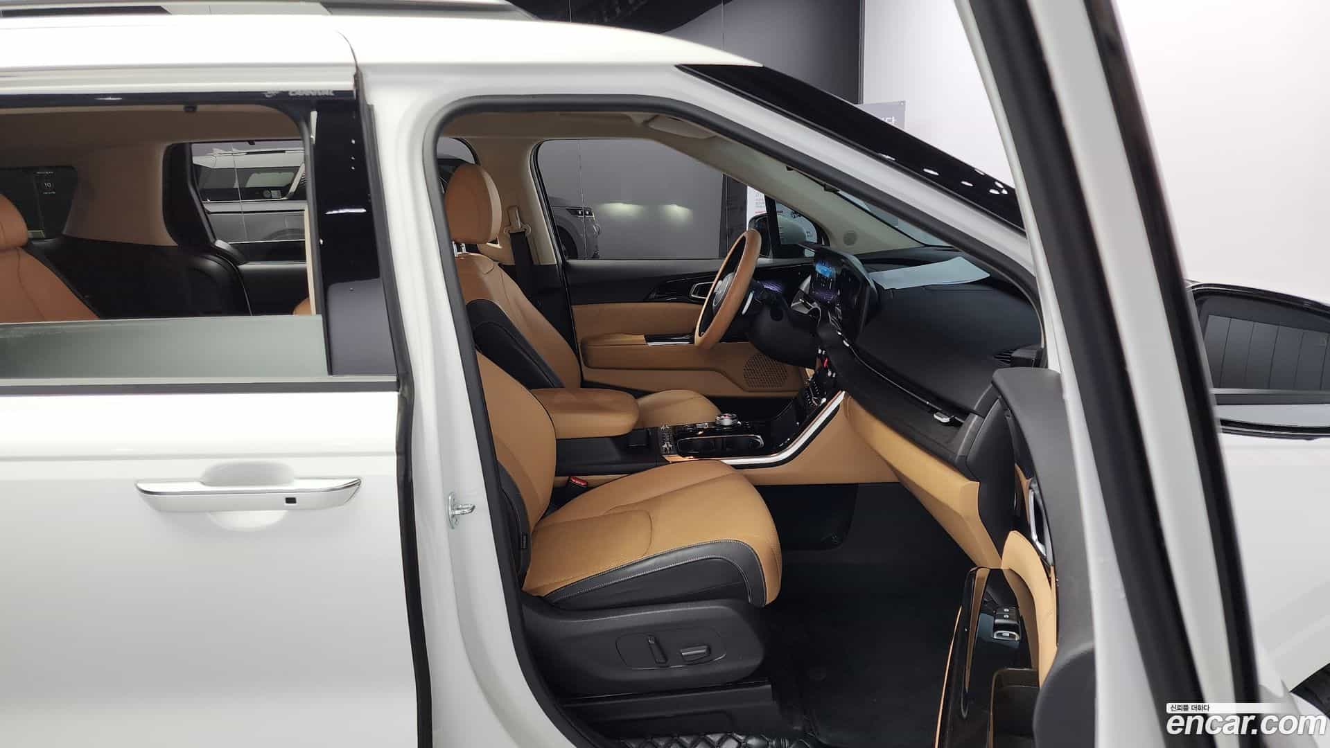 Canival Kia 2023.1-INNER-010