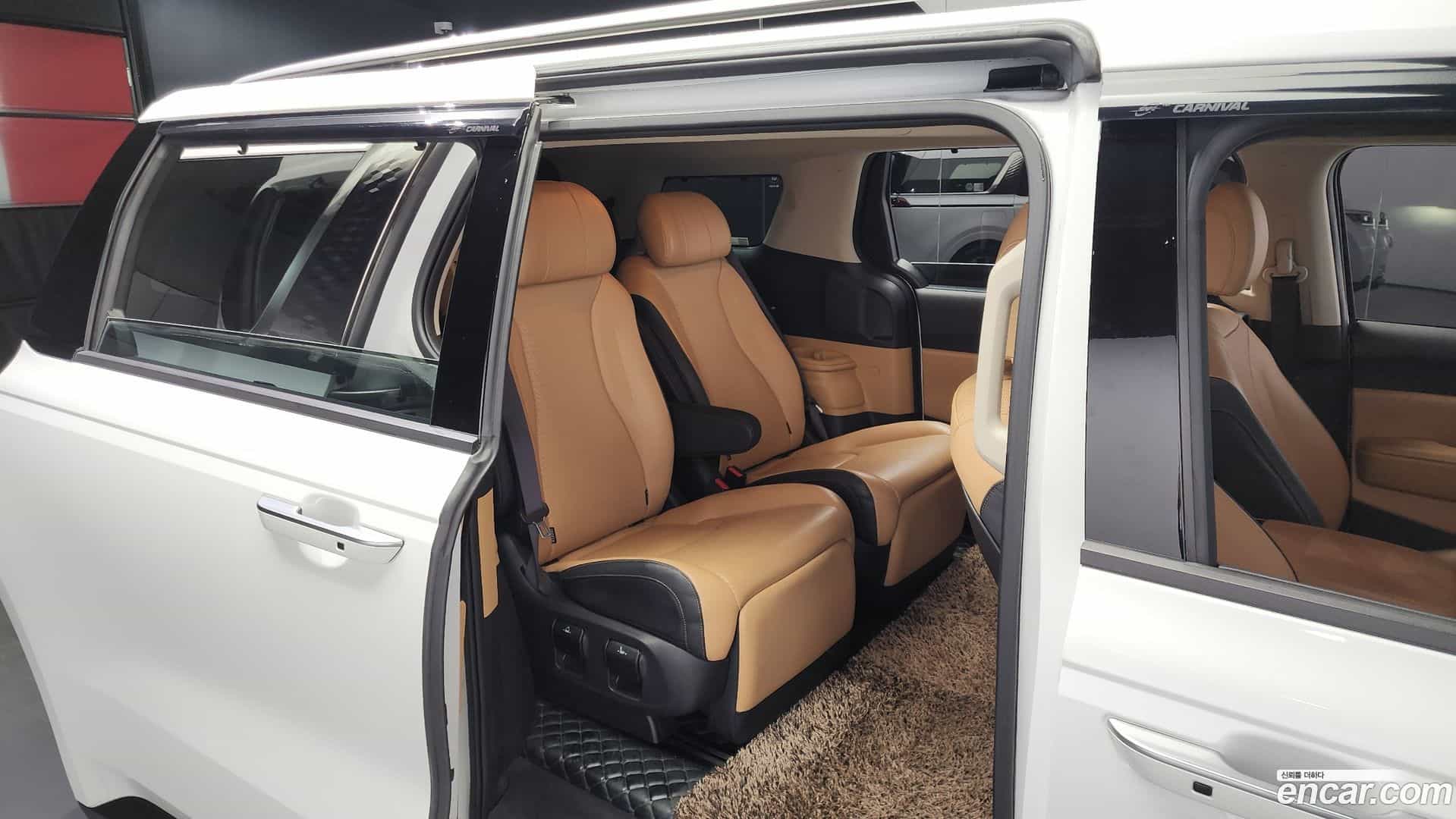 Canival Kia 2023.1-OPTION-016