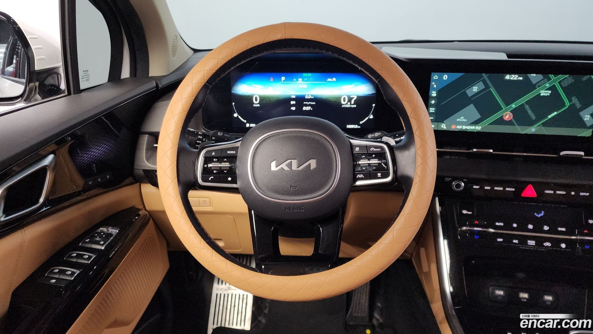 Main__Slider__Photo:Canival Kia 2023.1-14