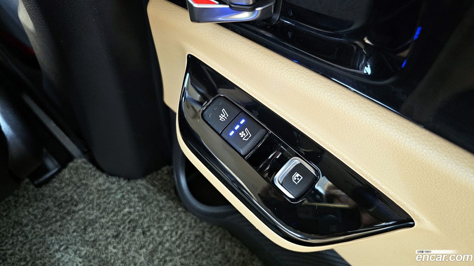 Main__Slider__Photo:Canival Kia 2021.0-17