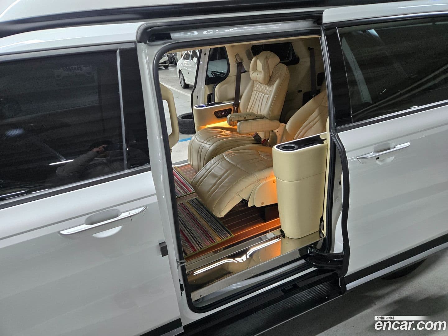 Main__Slider__Photo:Canival Kia 2020.11-11