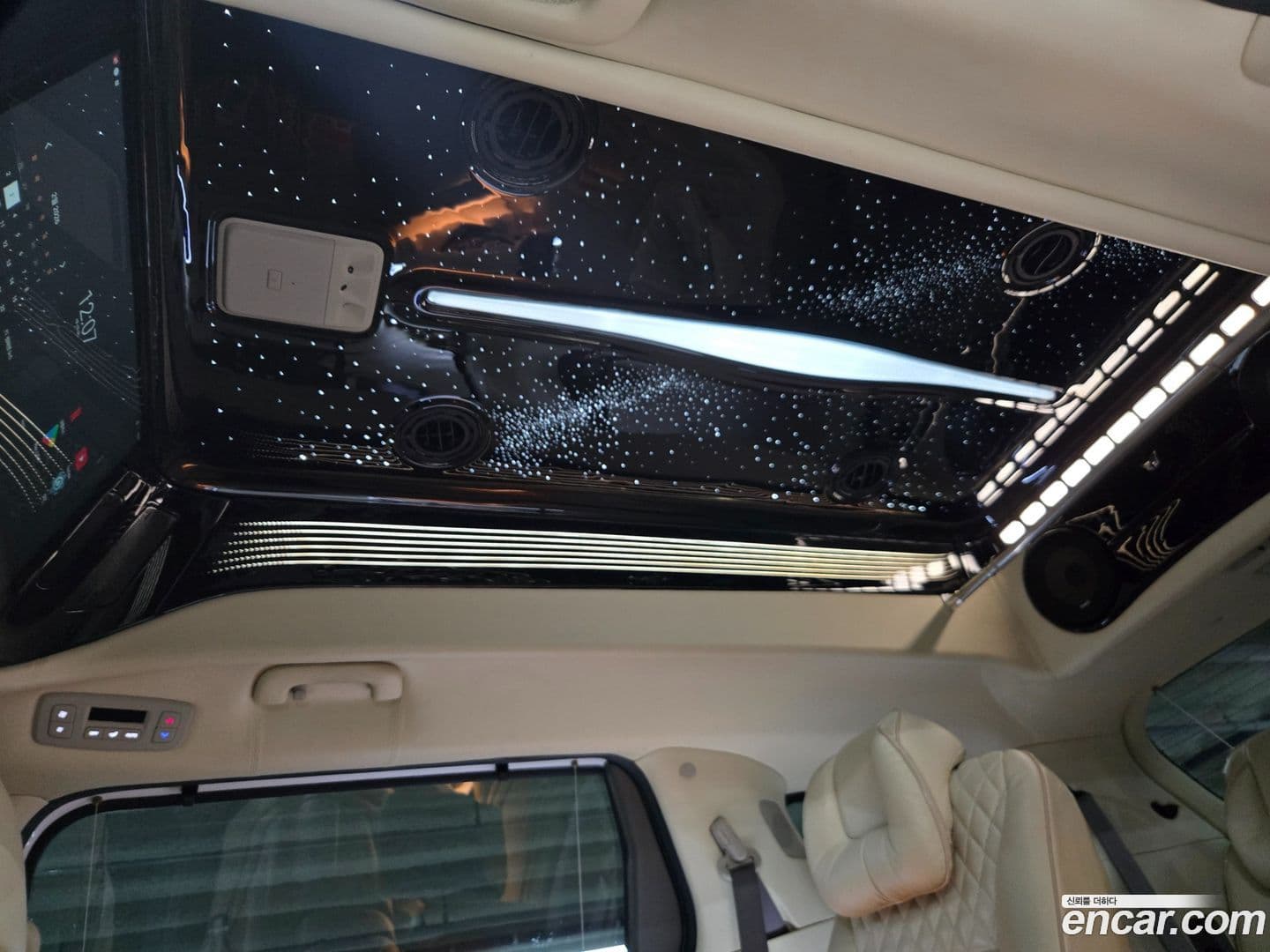 Main__Slider__Photo:Canival Kia 2020.11-13