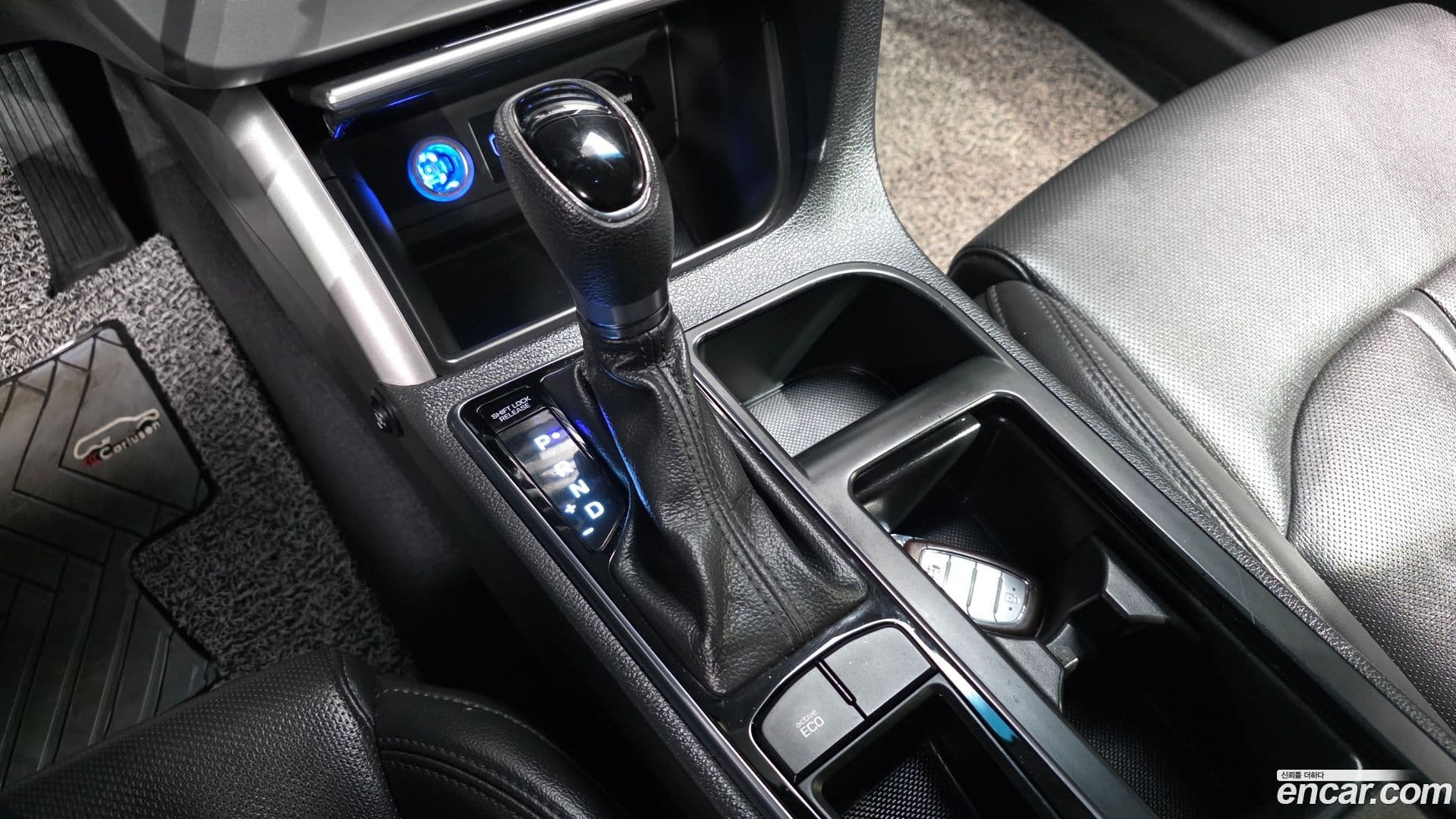 Main__Slider__Photo:Sonata Hyundai 2014.8-8