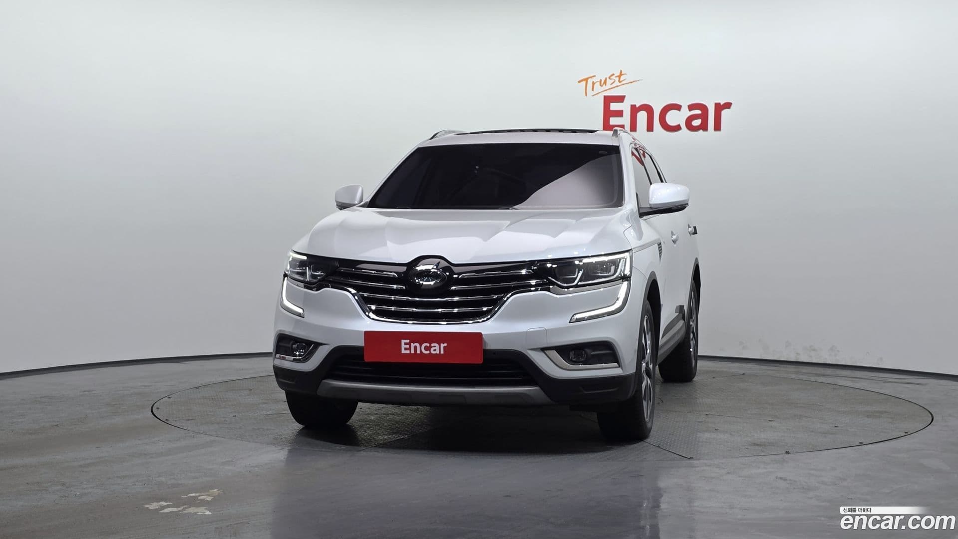 Main__Slider__Photo:QM6 Renault-KoreaSamsung 2018.6-2