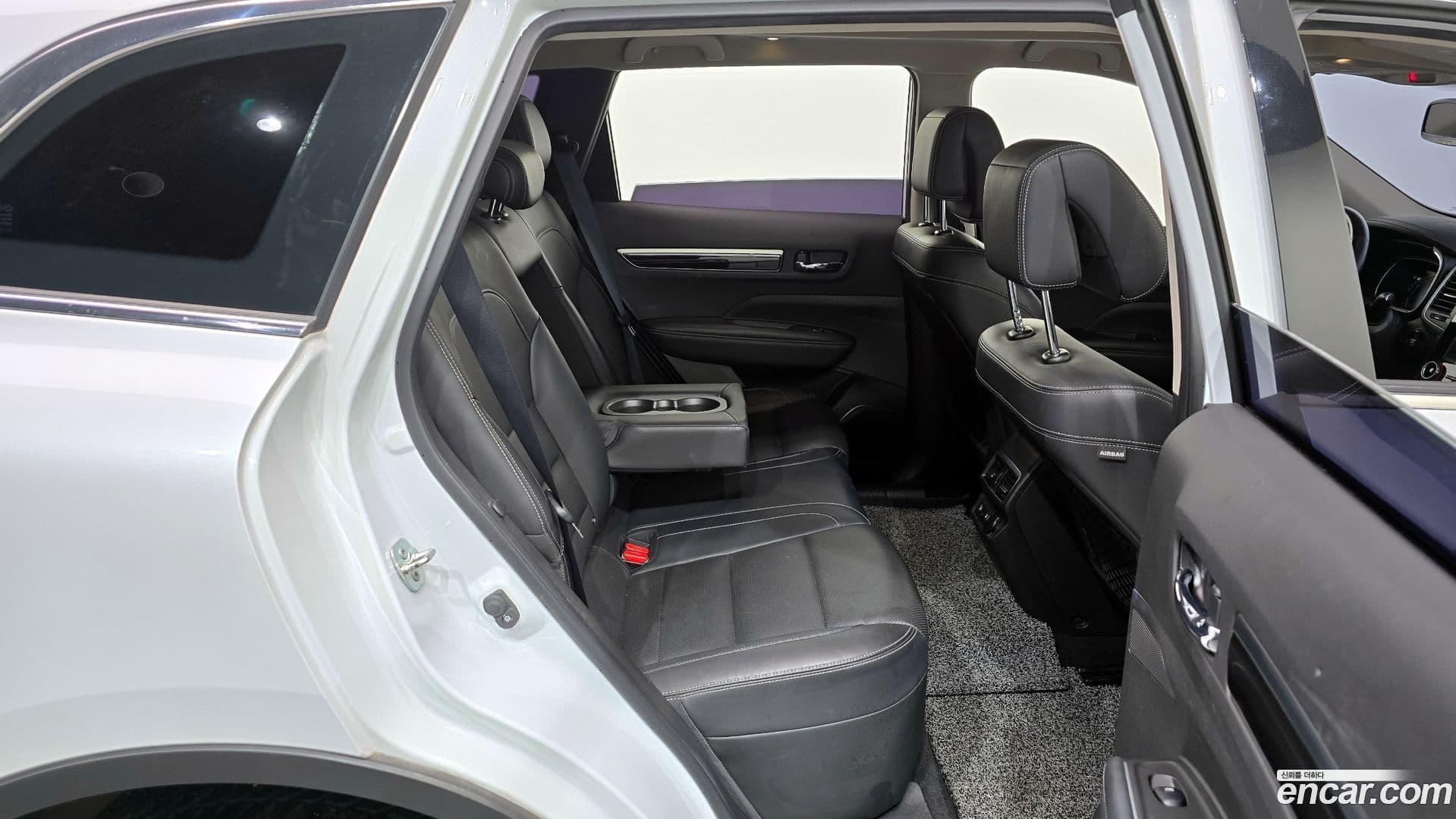 Main__Slider__Photo:QM6 Renault-KoreaSamsung 2018.6-11