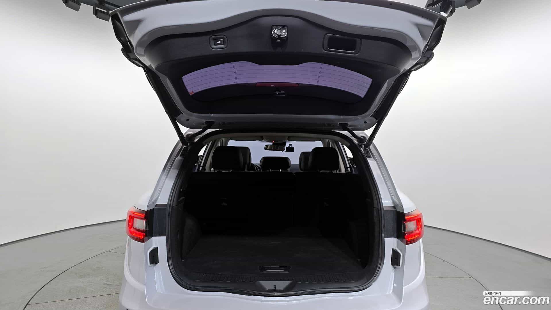 QM6 Renault-KoreaSamsung 2018.6-OPTION-024