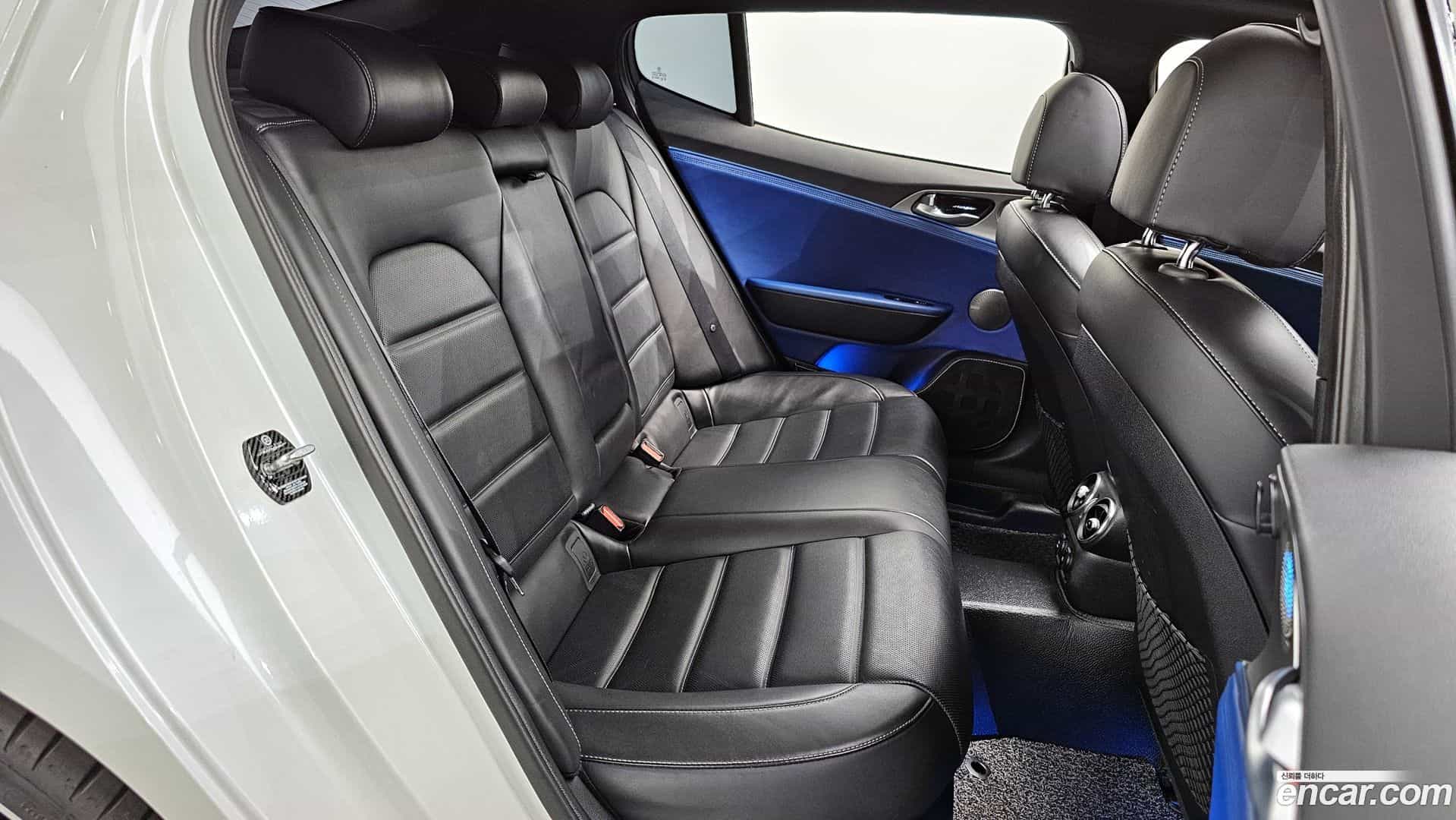 Stinger Kia 2018.5-OPTION-016