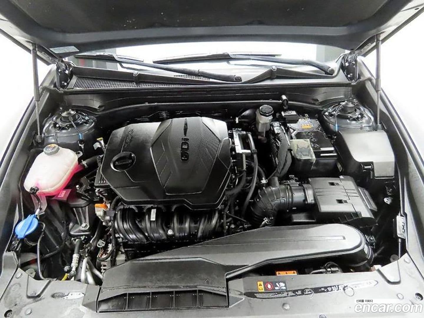 Main__Slider__Photo:Grandeur Hyundai 2024.0-19