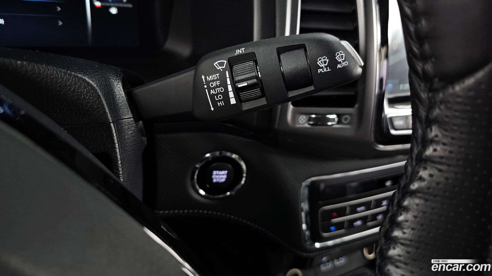 Main__Slider__Photo:Rexton KG_Mobility_Ssangyong 2022.9-14