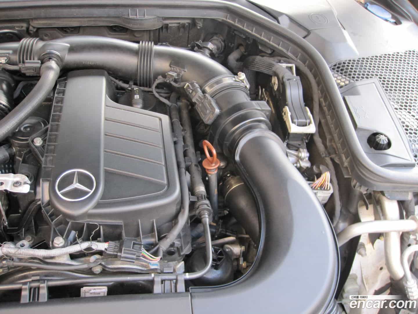 C-Class Mercedes-Benz 2018.2-OPTION-021