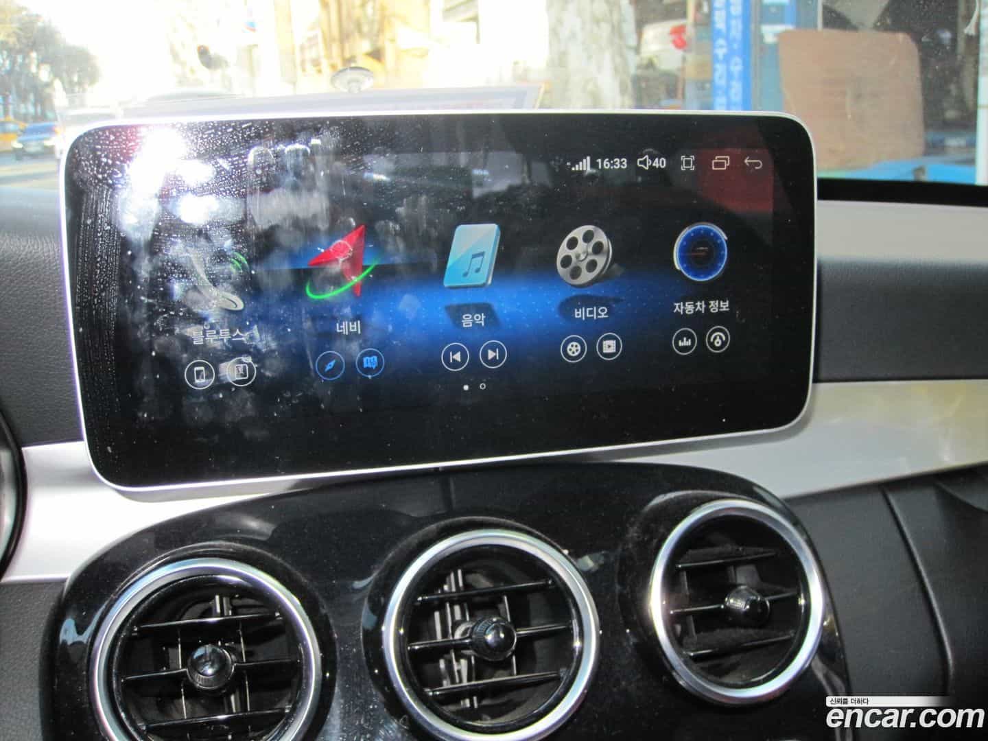 C-Class Mercedes-Benz 2018.2-OPTION-024