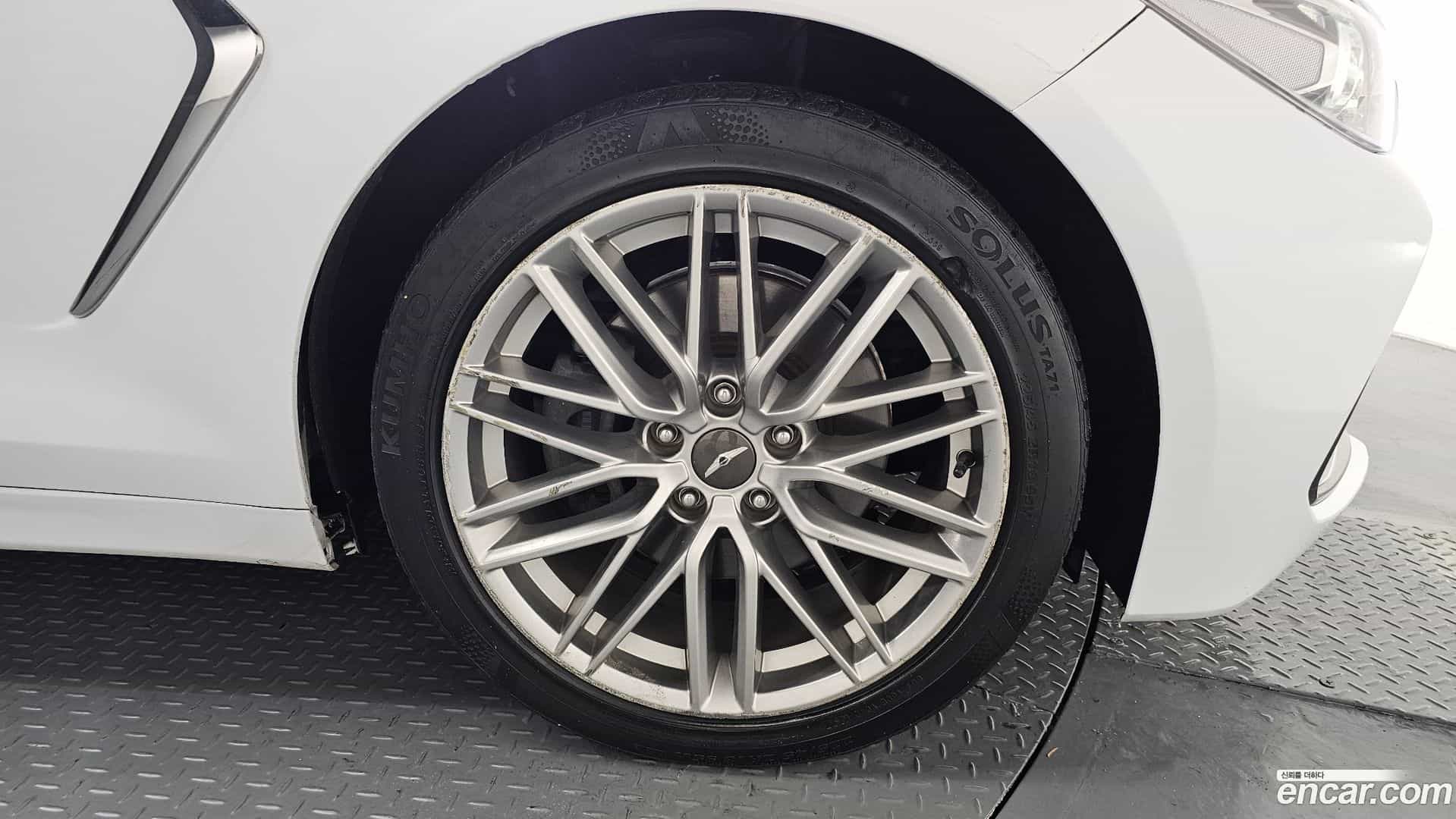 G70 Genesis 2018.11-OUTER-005