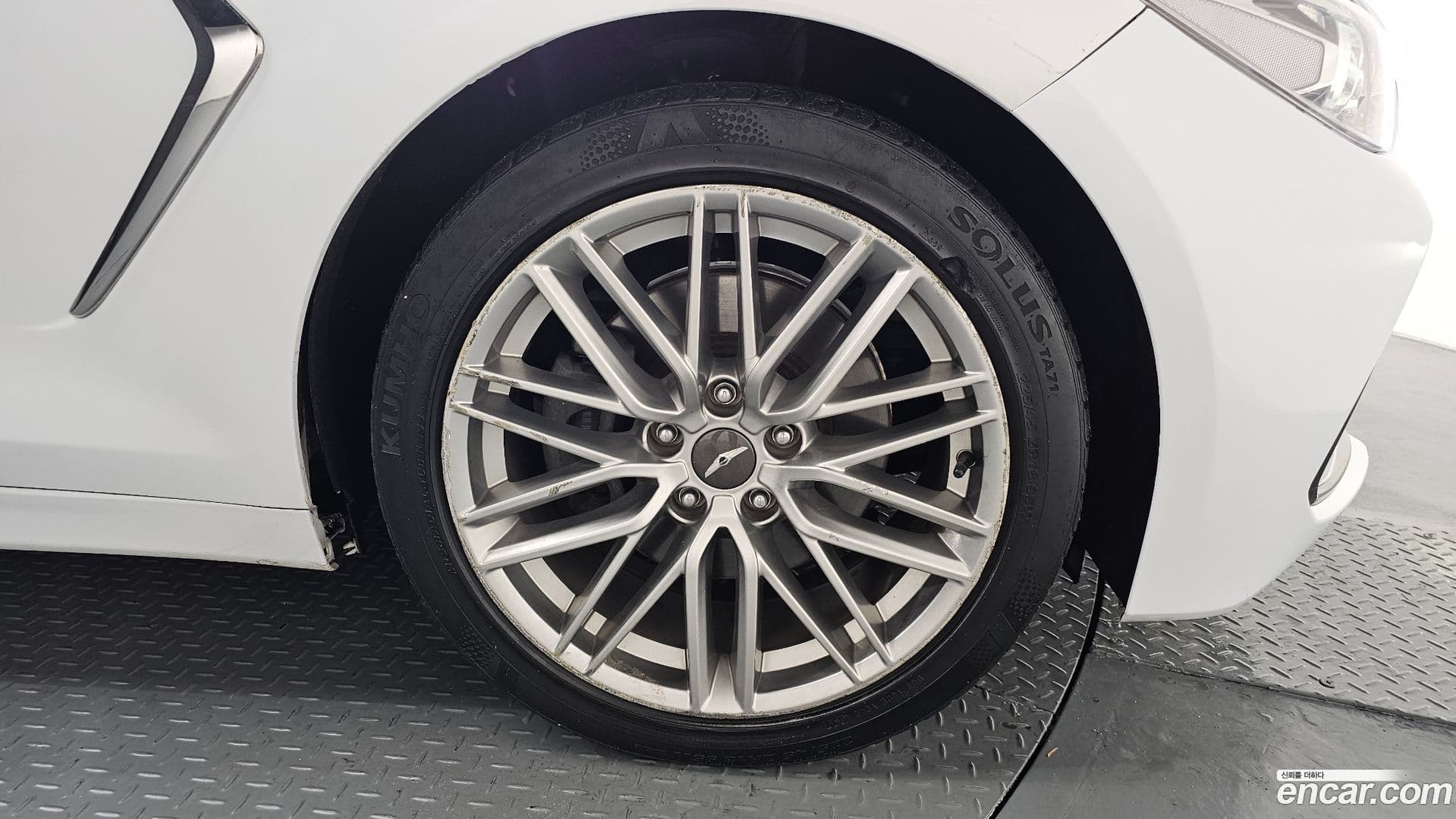 Main__Slider__Photo:G70 Genesis 2018.11-4